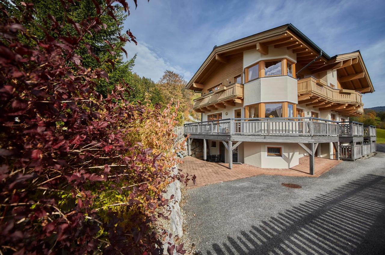 Appartements Hollandia Saalbach-Hinterglemm Exterior photo