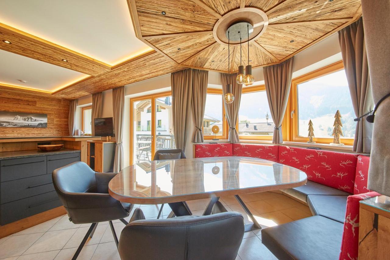 Appartements Hollandia Saalbach-Hinterglemm Exterior photo